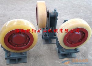 工業用聚氨酯橡膠耐磨滾輪罐耳